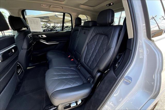 2024 BMW X7 xDrive40i Vehicle Photo in San Antonio, TX 78230