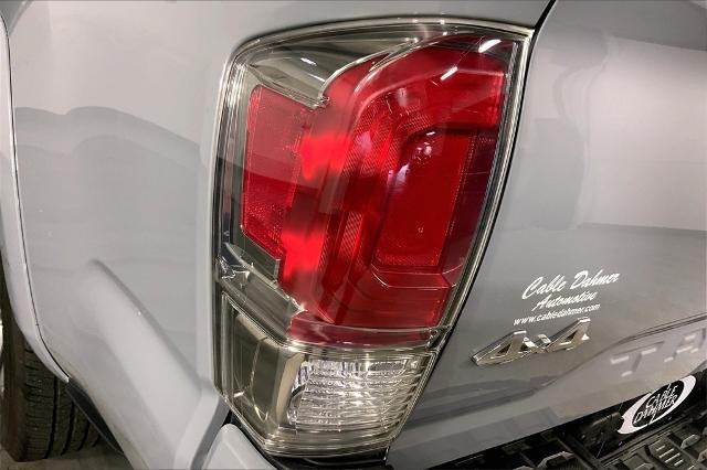 2019 Toyota Tacoma 4WD Vehicle Photo in Kansas City, MO 64114