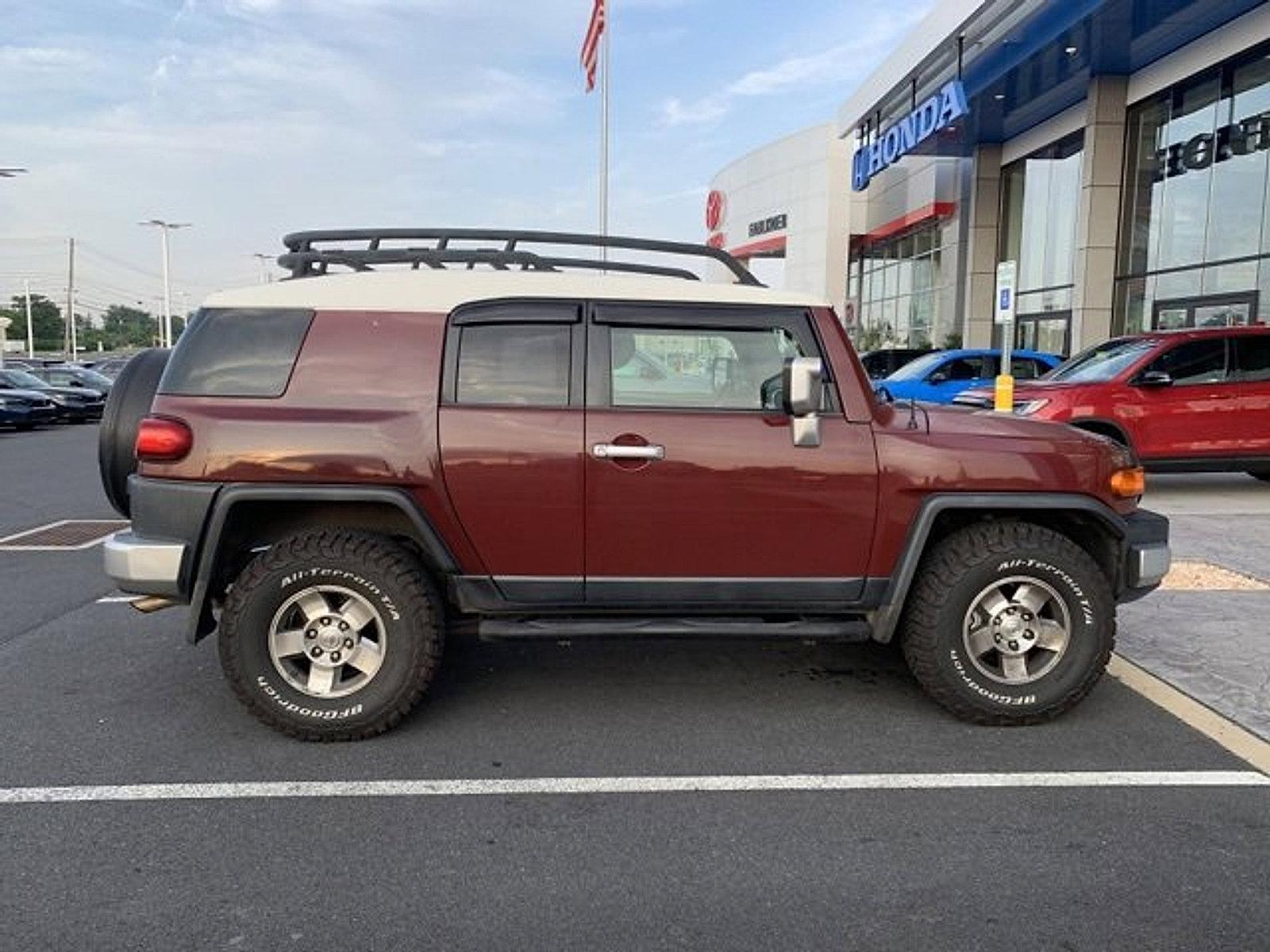 2008 Toyota FJ Cruiser Vehicle Photo in Harrisburg, PA 17111