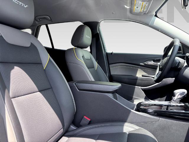 2025 Chevrolet Trax Vehicle Photo in SAVANNAH, GA 31406-4513