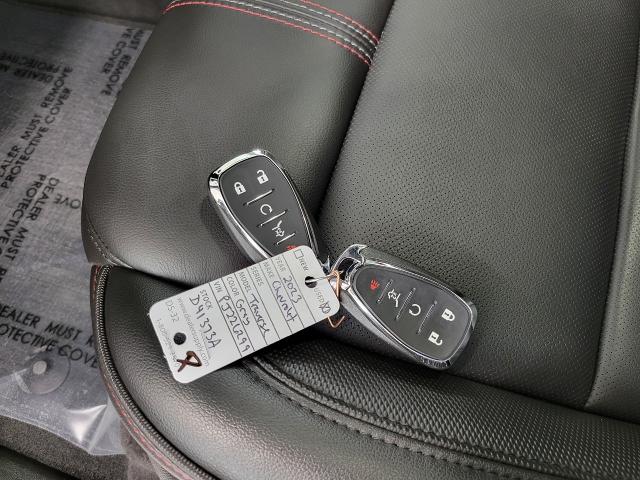 2023 Chevrolet Traverse Vehicle Photo in NEENAH, WI 54956-2243