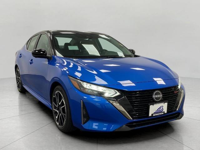 2025 Nissan Sentra SR photo 2
