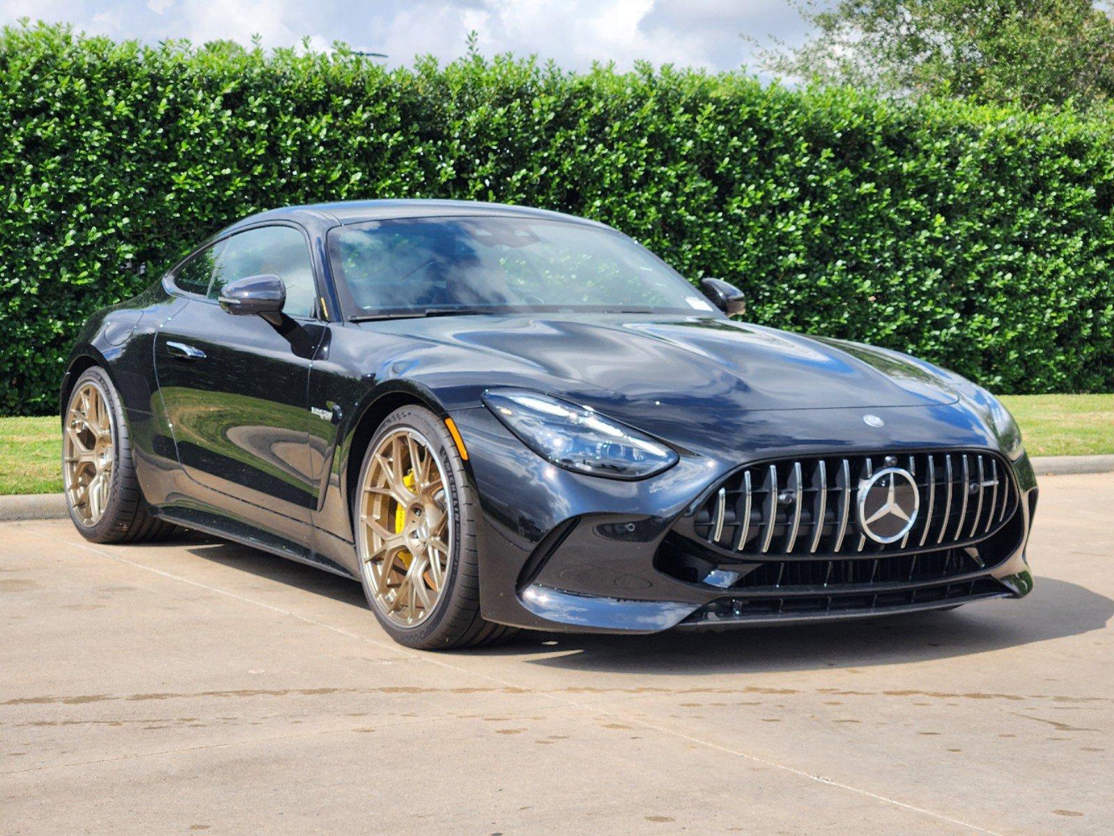 2025 Mercedes-Benz AMG GT Vehicle Photo in HOUSTON, TX 77079