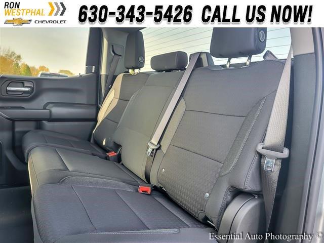 2025 Chevrolet Silverado 1500 Vehicle Photo in AURORA, IL 60503-9326