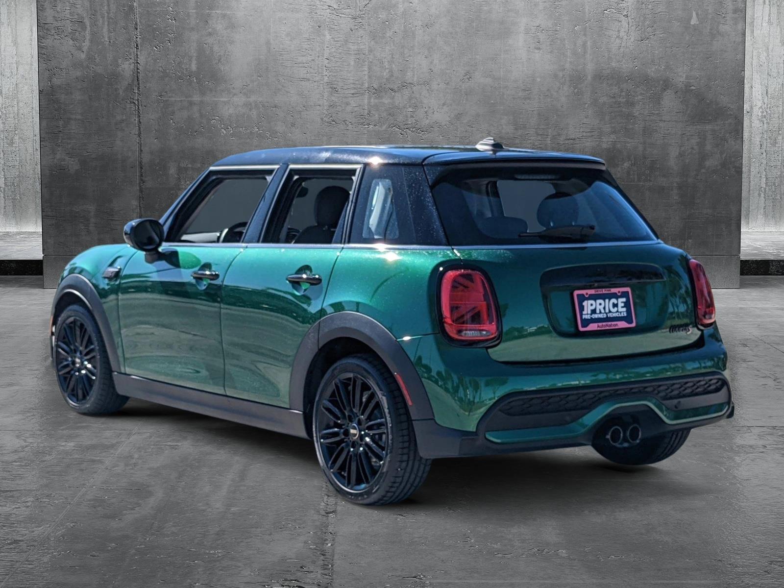 2023 MINI Cooper S Hardtop 4 Door Vehicle Photo in Davie, FL 33331