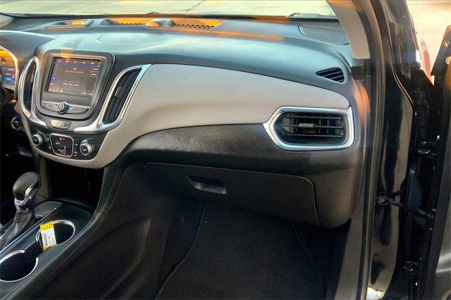 2022 Chevrolet Equinox Vehicle Photo in TOPEKA, KS 66609-0000