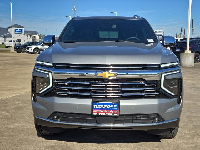 2025 Chevrolet Suburban Vehicle Photo in CROSBY, TX 77532-9157