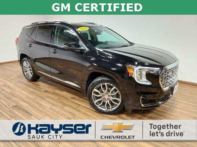 2024 GMC Terrain Vehicle Photo in SAUK CITY, WI 53583-1301