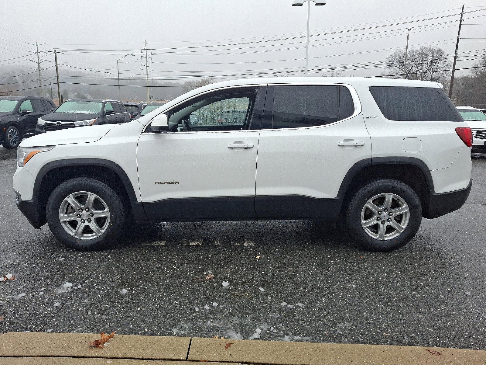 2017 GMC Acadia Vehicle Photo in BETHLEHEM, PA 18017-9401