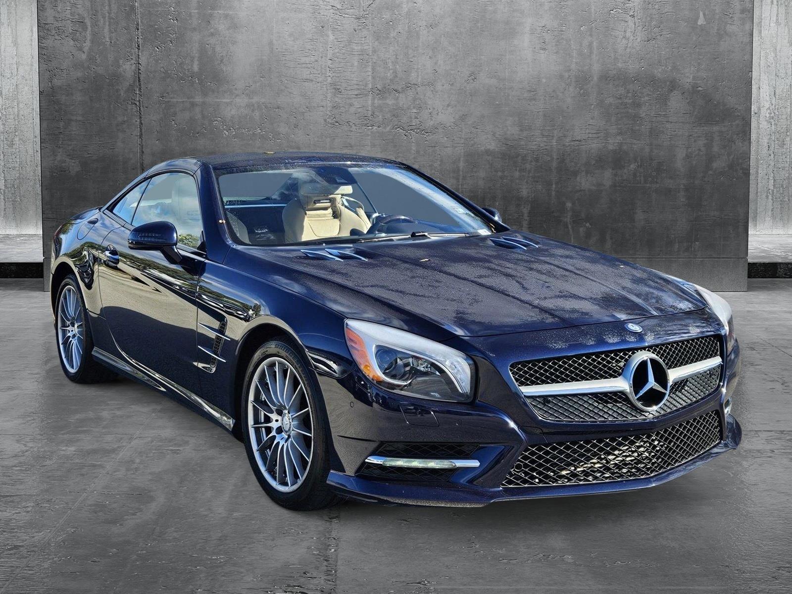 2014 Mercedes-Benz SL-Class Vehicle Photo in Delray Beach, FL 33444