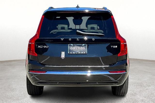 2025 Volvo XC90 Plug-In Hybrid Vehicle Photo in Houston, TX 77007