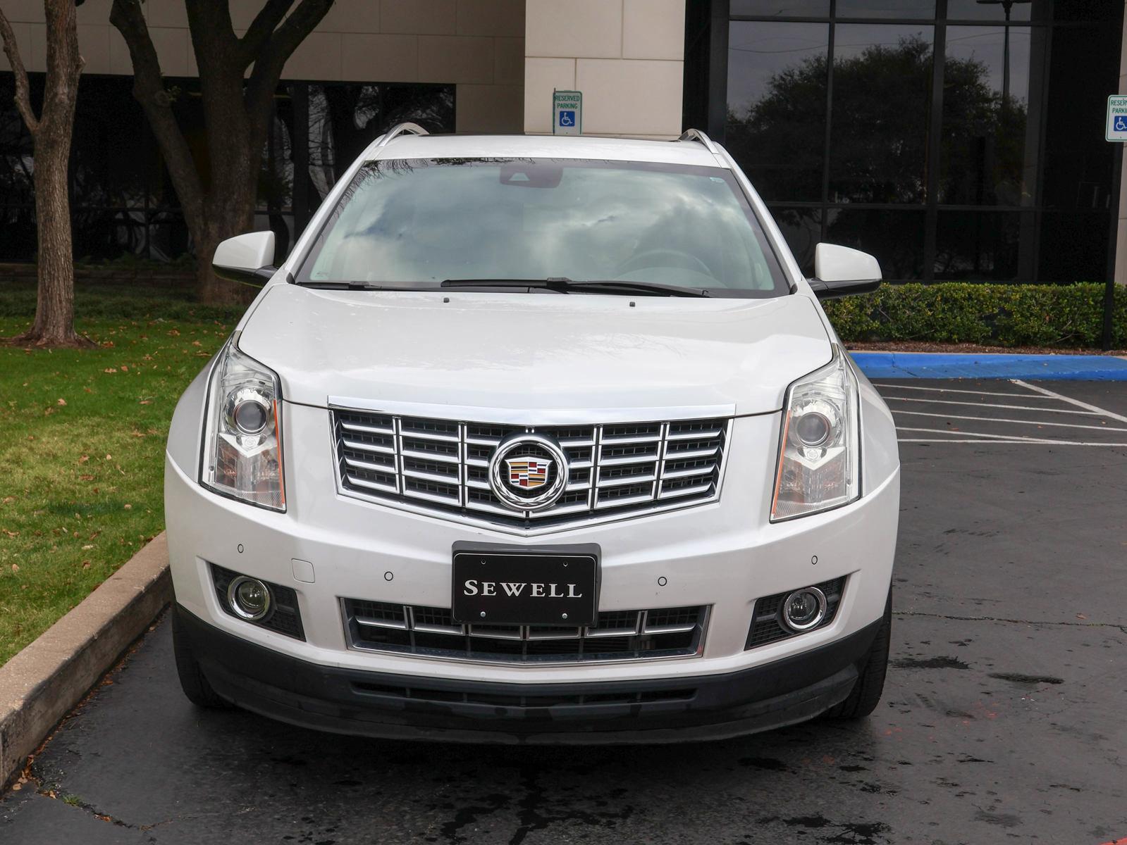 2015 Cadillac SRX Vehicle Photo in DALLAS, TX 75209-3095