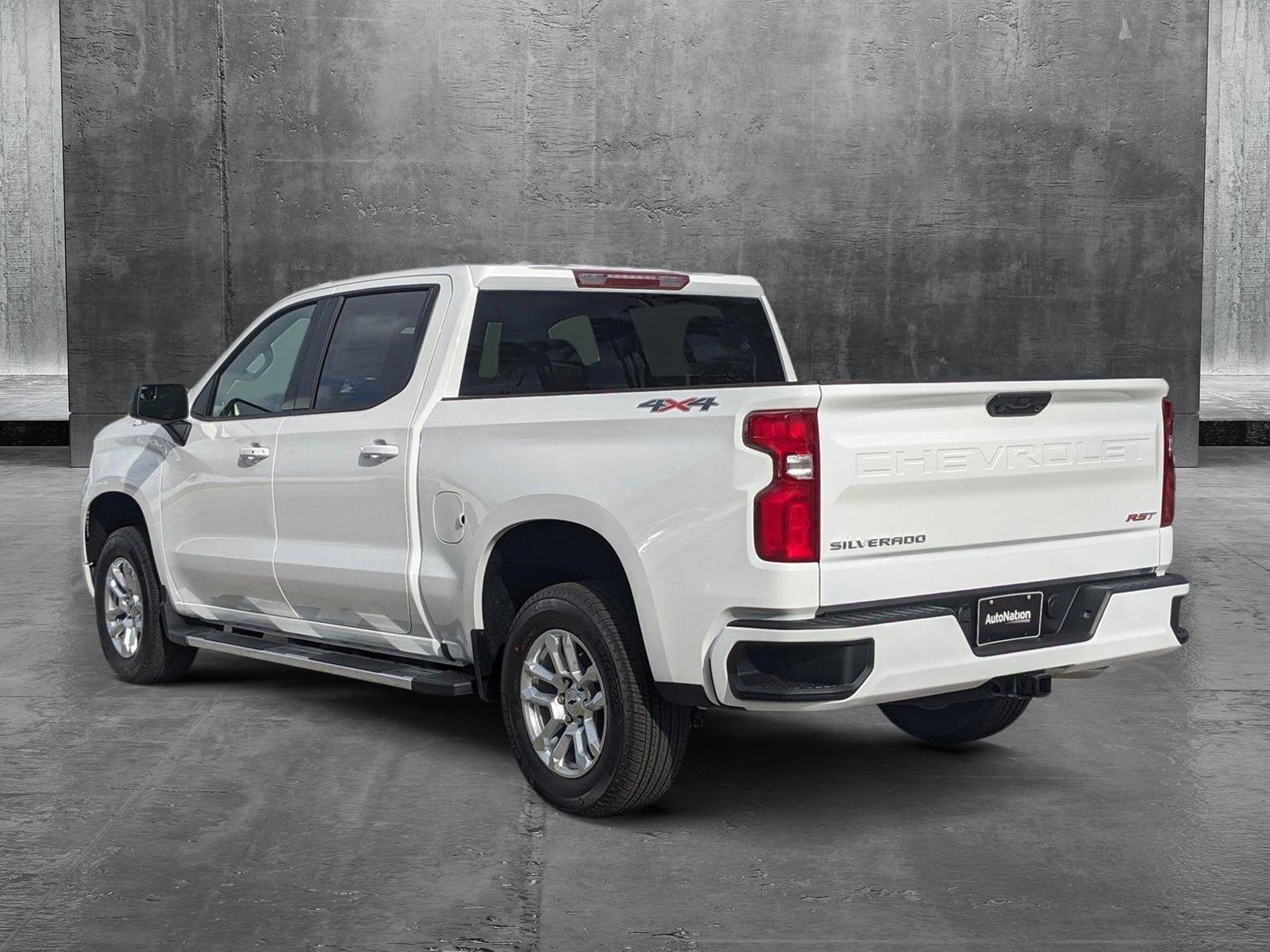 2025 Chevrolet Silverado 1500 Vehicle Photo in GREENACRES, FL 33463-3207