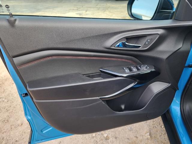 2025 Chevrolet Trax Vehicle Photo in PARIS, TX 75460-2116