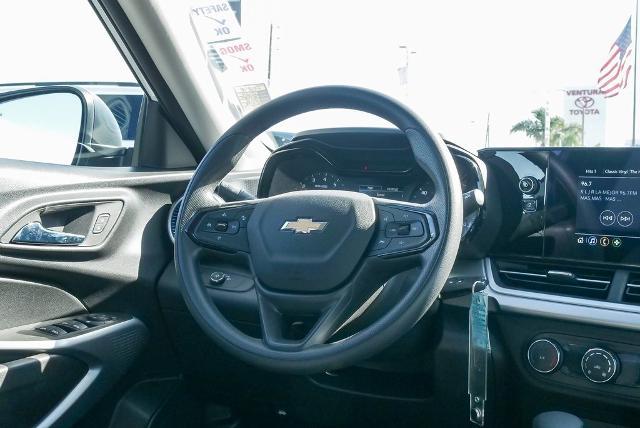 2024 Chevrolet Trax Vehicle Photo in VENTURA, CA 93003-8585