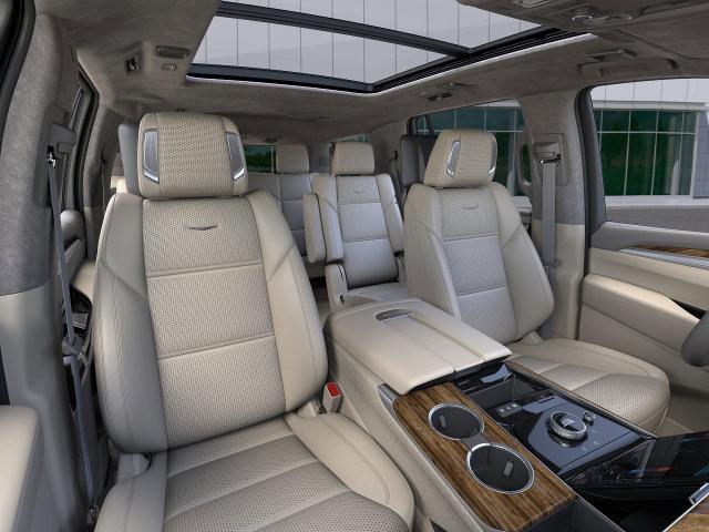 2025 Cadillac Escalade Vehicle Photo in POMPANO BEACH, FL 33064-7091