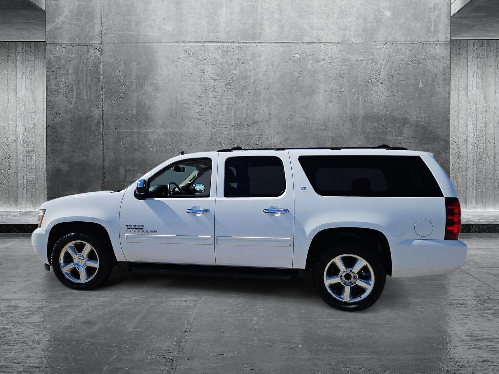 2014 Chevrolet Suburban Vehicle Photo in NORTH RICHLAND HILLS, TX 76180-7199