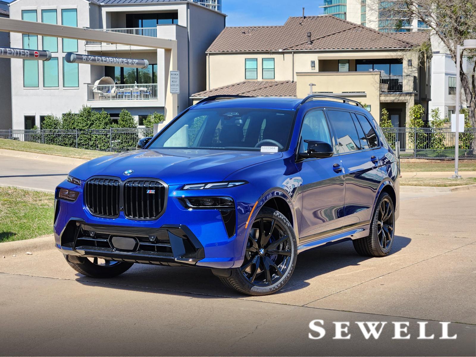 2025 BMW X7 M60i Vehicle Photo in PLANO, TX 75024