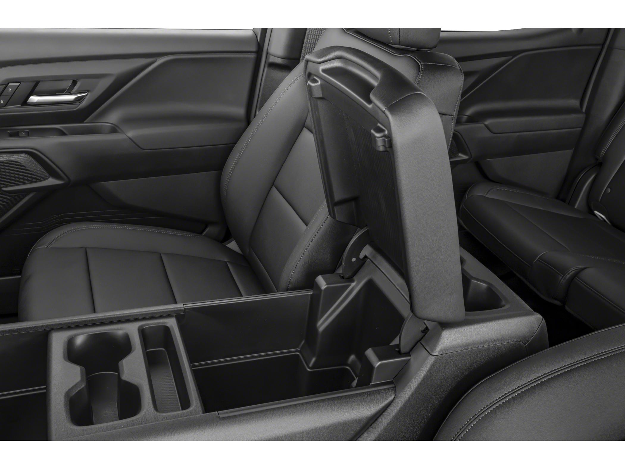 2025 Chevrolet Silverado EV Vehicle Photo in PEMBROKE PINES, FL 33024-6534