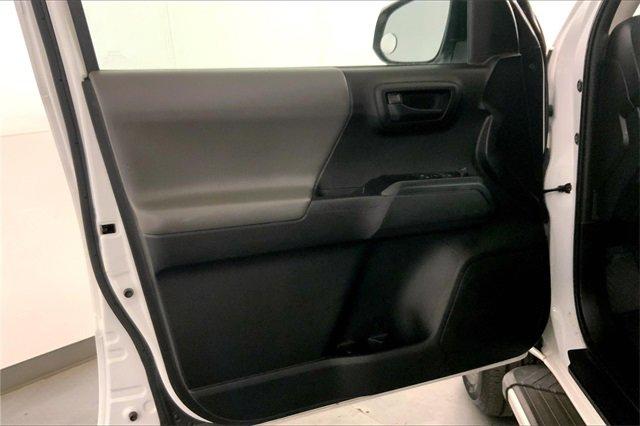 2023 Toyota Tacoma 2WD Vehicle Photo in KANSAS CITY, MO 64114-4502