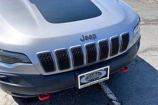 2021 Jeep Cherokee Vehicle Photo in TOPEKA, KS 66609-0000
