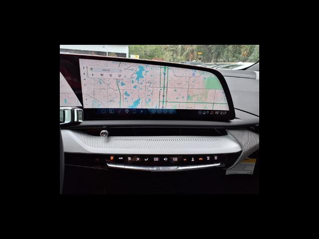 2025 Cadillac OPTIQ Vehicle Photo in Tampa, FL 33612