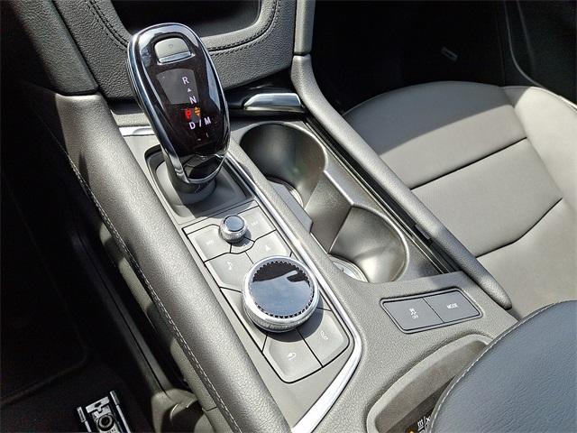 2025 Cadillac XT6 Vehicle Photo in ALLENTOWN, PA 18103-7399