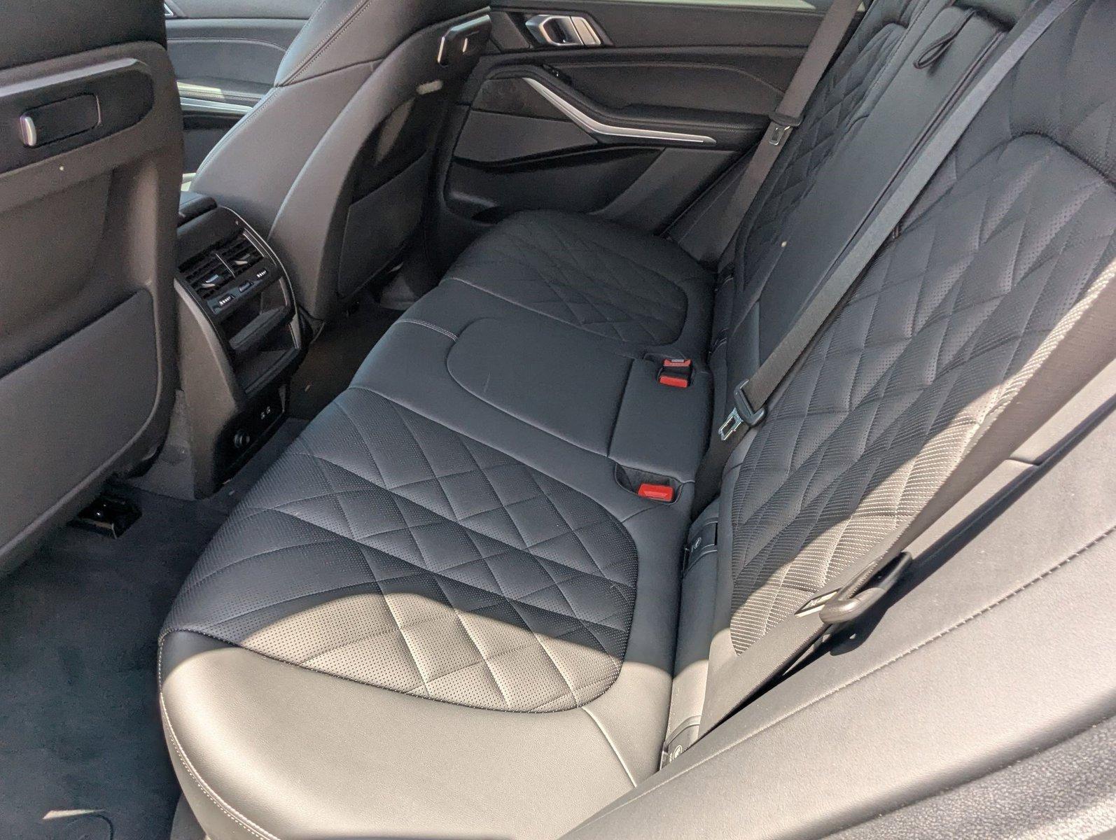 2024 BMW X5 sDrive40i Vehicle Photo in Delray Beach, FL 33444