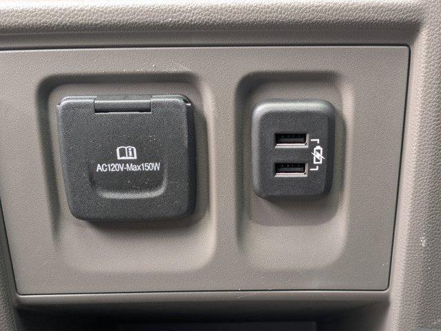 2019 Chevrolet Traverse Vehicle Photo in BRUNSWICK, GA 31525-1881