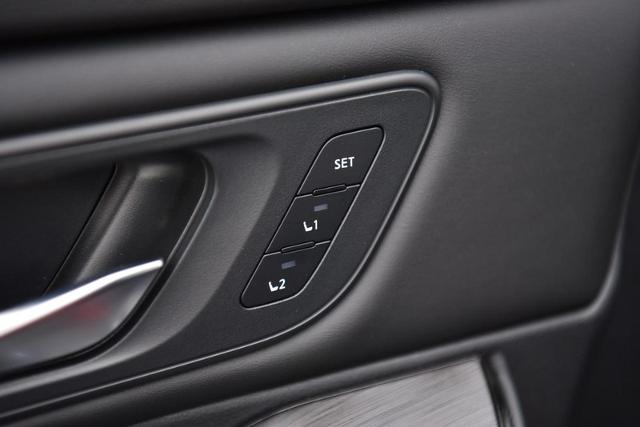 2025 Nissan Rogue Vehicle Photo in Ballwin, MO 63011