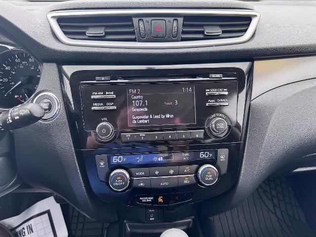 2016 Nissan Rogue Vehicle Photo in Oshkosh, WI 54901