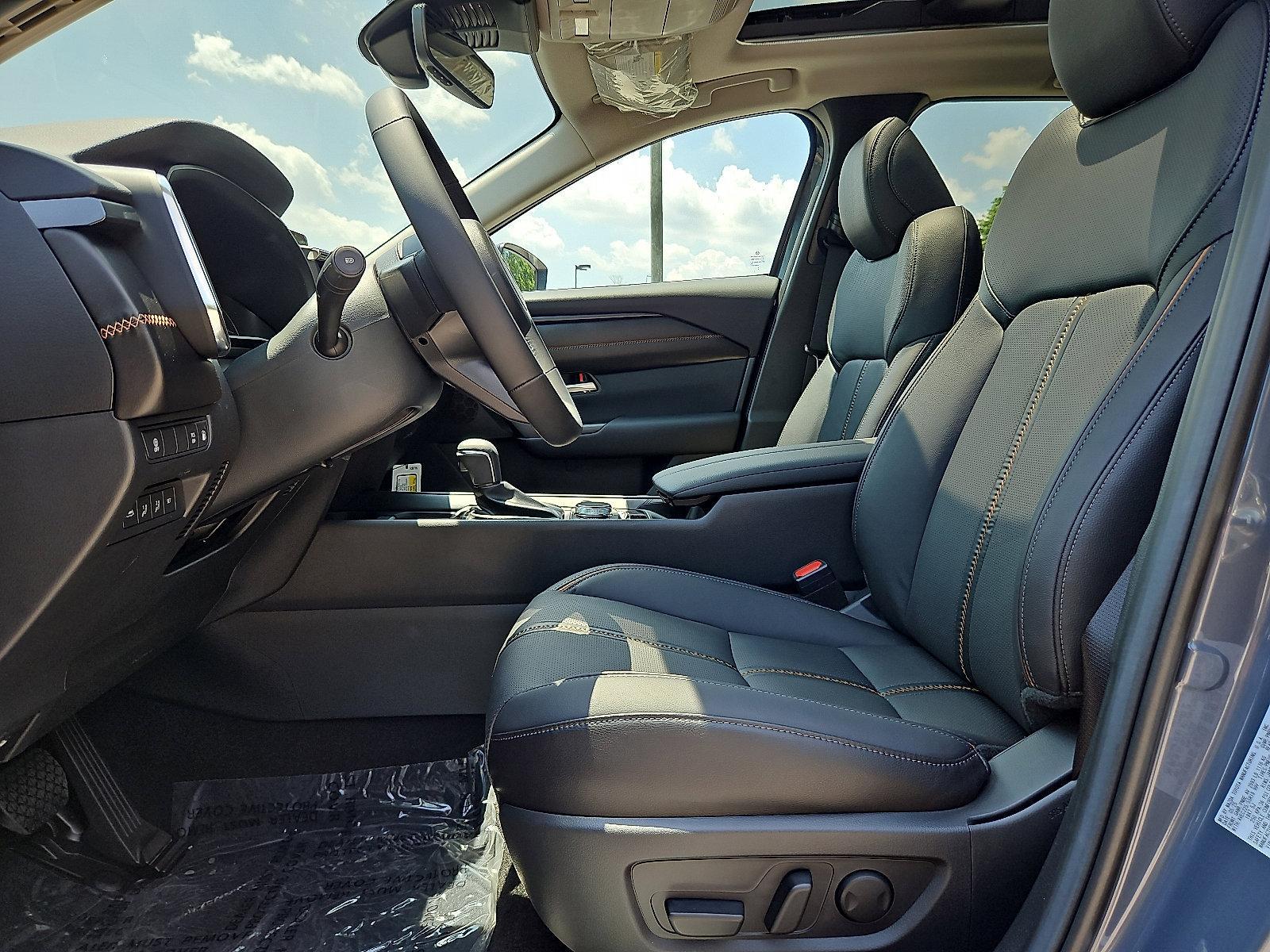 2025 Mazda CX-50 Hybrid Vehicle Photo in Trevose, PA 19053