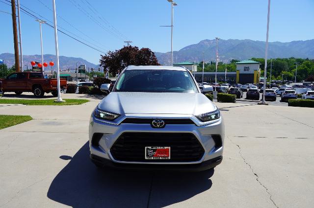 2024 Toyota Grand Highlander Vehicle Photo in Riverdale, UT 84405