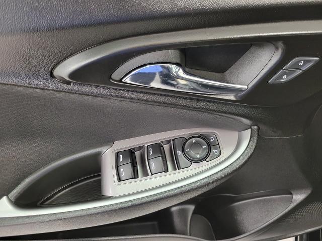 2024 Chevrolet Malibu Vehicle Photo in MADISON, WI 53713-3220