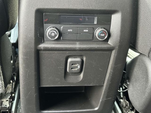 2023 Chevrolet Traverse Vehicle Photo in Roslyn, NY 11576