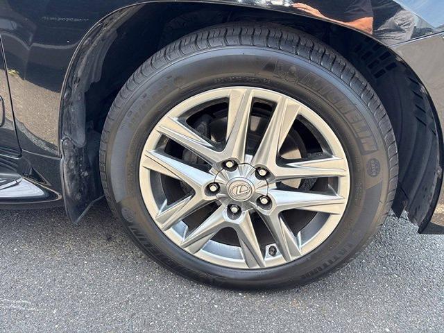 2013 Lexus LX 570 Vehicle Photo in TREVOSE, PA 19053-4984