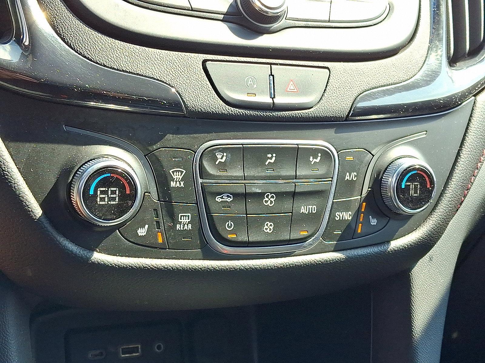 2022 Chevrolet Equinox Vehicle Photo in BETHLEHEM, PA 18017-9401