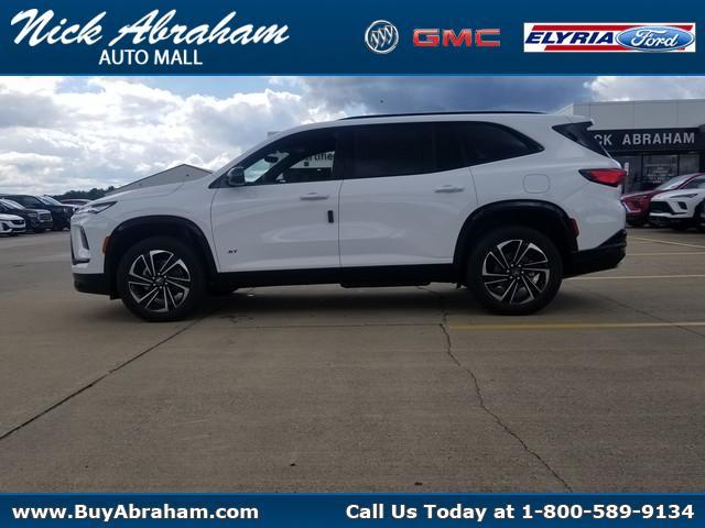 2026 Buick Enclave Vehicle Photo in ELYRIA, OH 44035-6349