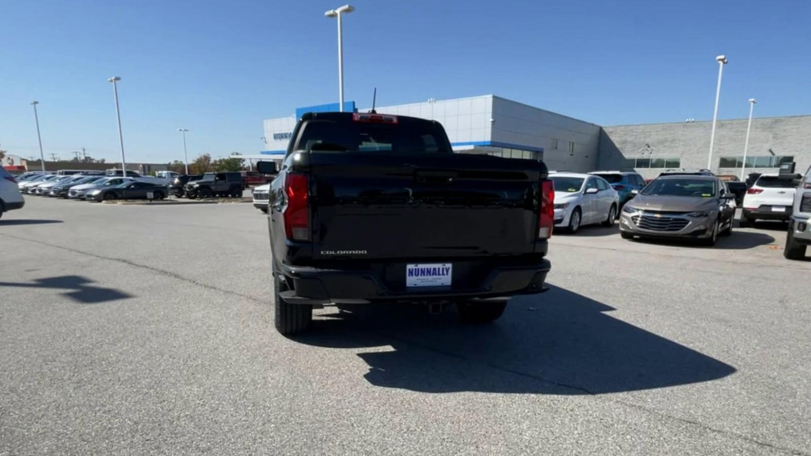 2024 Chevrolet Colorado Vehicle Photo in BENTONVILLE, AR 72712-4322