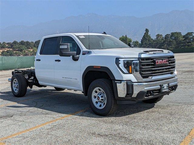 2024 GMC Sierra 3500 HD Vehicle Photo in PASADENA, CA 91107-3803