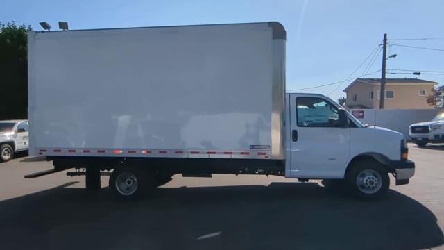 2024 GMC Savana Cutaway 3500 Vehicle Photo in PASADENA, CA 91107-3803