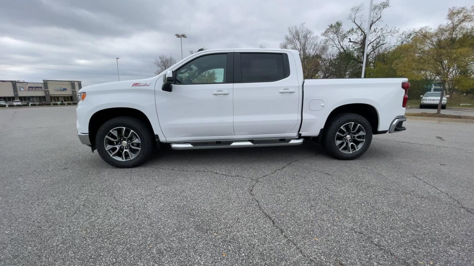 2025 Chevrolet Silverado 1500 Vehicle Photo in BENTONVILLE, AR 72712-4322