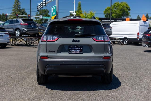 2023 Jeep Cherokee Vehicle Photo in Tigard, OR 97223