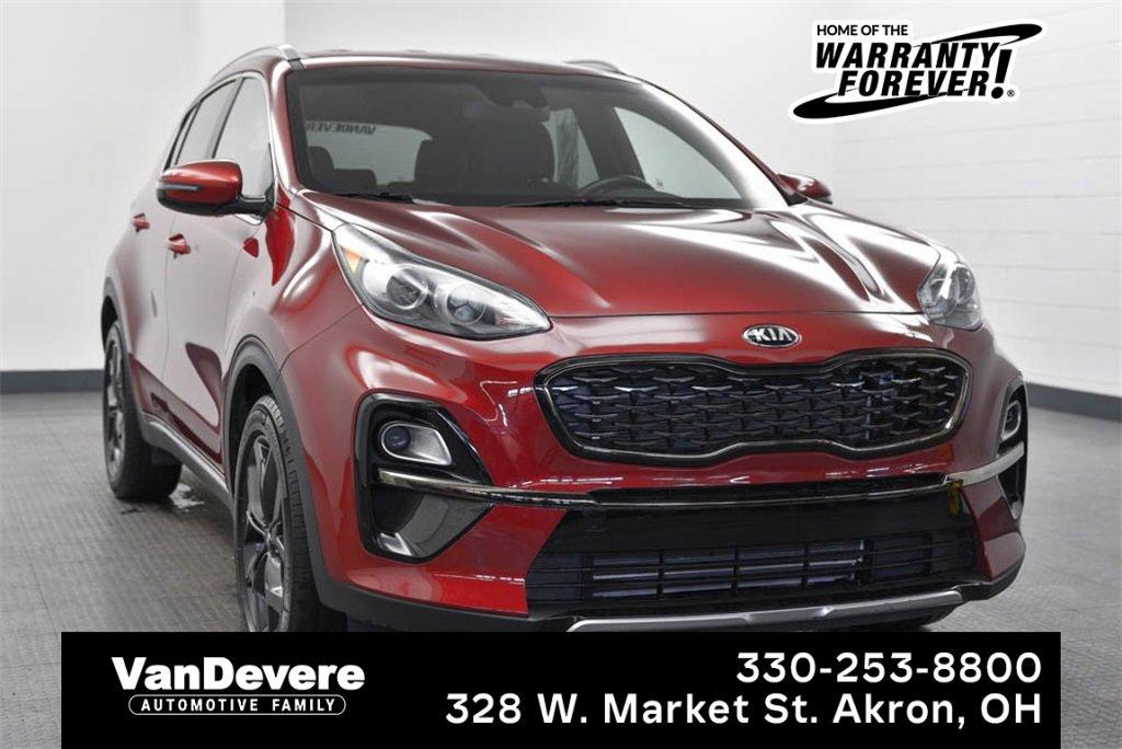 2020 Kia Sportage Vehicle Photo in AKRON, OH 44303-2185