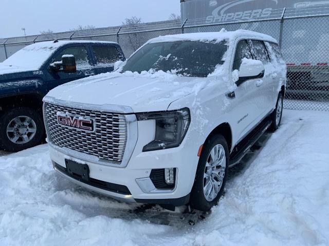 2021 GMC Yukon XL Vehicle Photo in APPLETON, WI 54914-4656