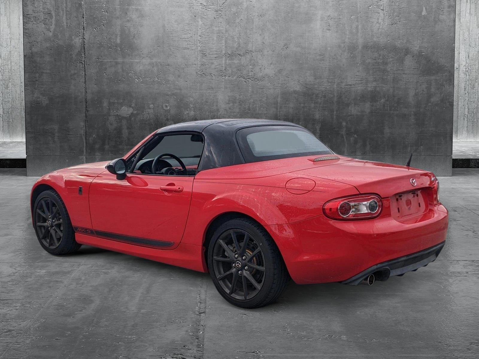 2015 Mazda MX-5 Miata Vehicle Photo in PEMBROKE PINES, FL 33024-6534