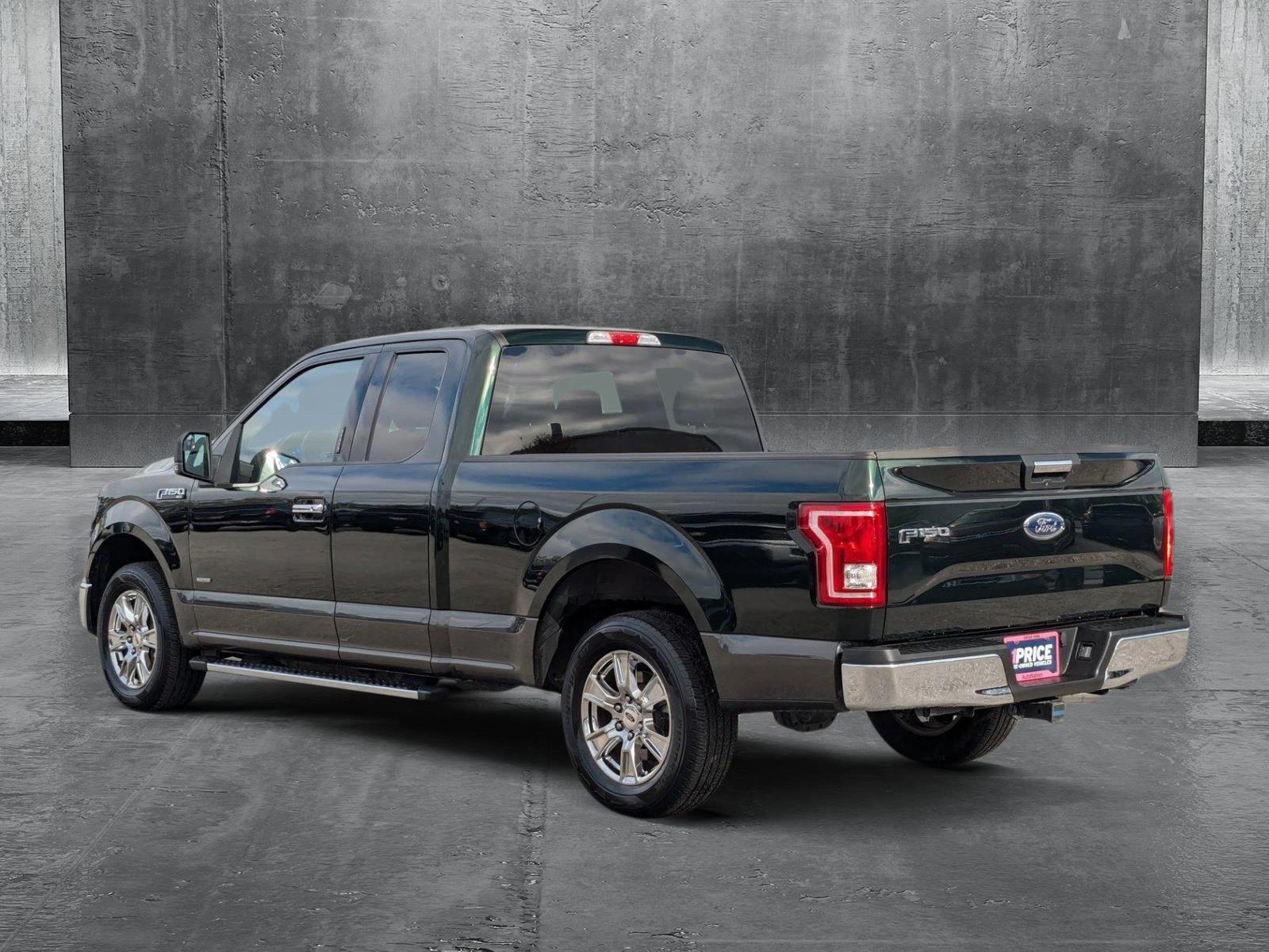 2016 Ford F-150 Vehicle Photo in St. Petersburg, FL 33713