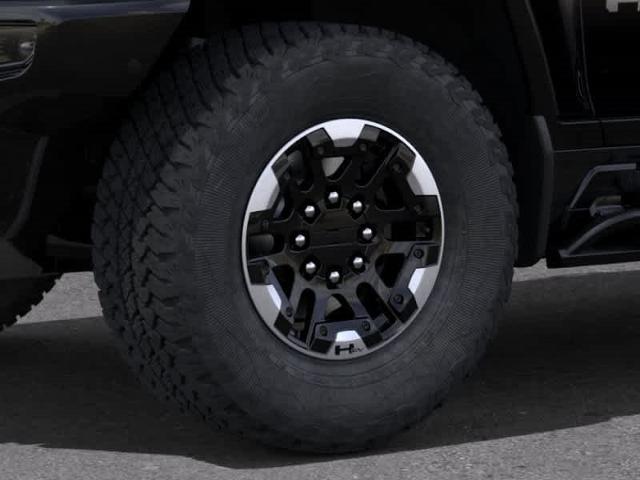 2024 GMC HUMMER EV SUV Vehicle Photo in BARTLETT, TN 38133-4101