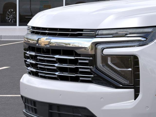 2025 Chevrolet Suburban Vehicle Photo in CORPUS CHRISTI, TX 78412-4902