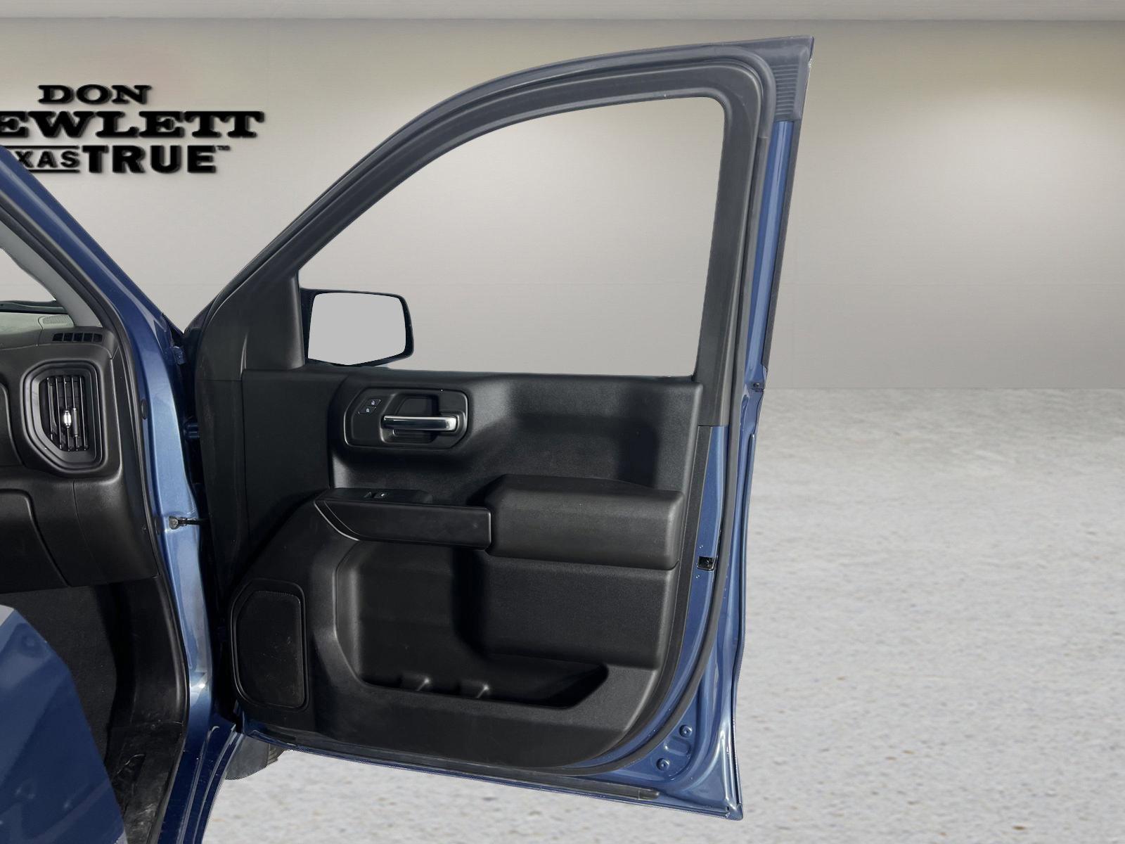 2024 Chevrolet Silverado 1500 Vehicle Photo in GEORGETOWN, TX 78626-7508